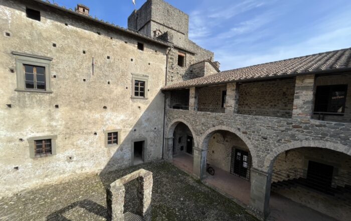 Visita il castello di Lusuolo in Lunigiana con Sigeric