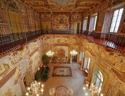 Guided Tours of Villa Dosi Delfini in Pontremoli, Tuscany