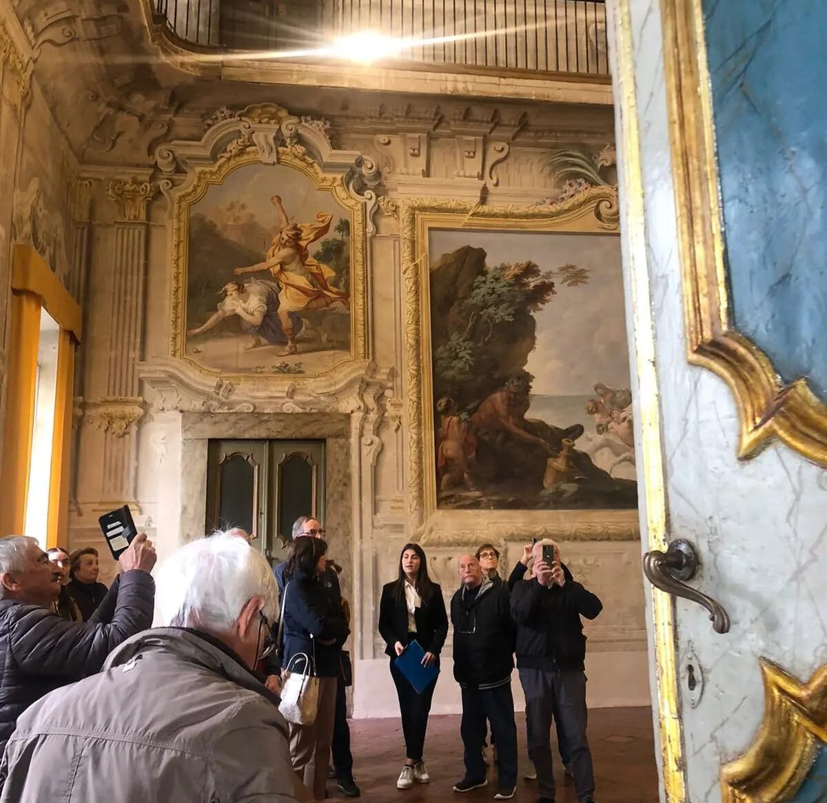 Pontremoli Barocca 2024 Il mese di dicembre e le feste natalizie sono sempre occasione di bilanci e riflessioni. Se durante questi 12 mesi ci avete seguito sui nostri social ovviamente saprete già tutto, ma se vi siete persi qualcosa, ecco il nostro ❃ 2024 ❃
