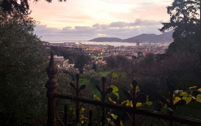 Visita Villa Da Passano e il suo meraviglioso parco alla Spezia, nel Levante Ligure, tra storia, cultura e alberi monumentali.
