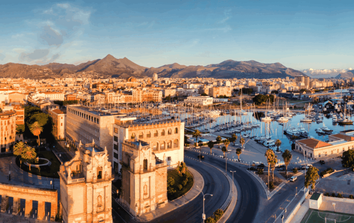 Palermo: cultura, mare e impegno civile dal 7 all’11 ottobre 2026 Scopri Palermo e la Sicilia occidentale tra città, borghi, paesaggi mediterranei e luoghi simbolo dell’antimafia civile con Addiopizzo.